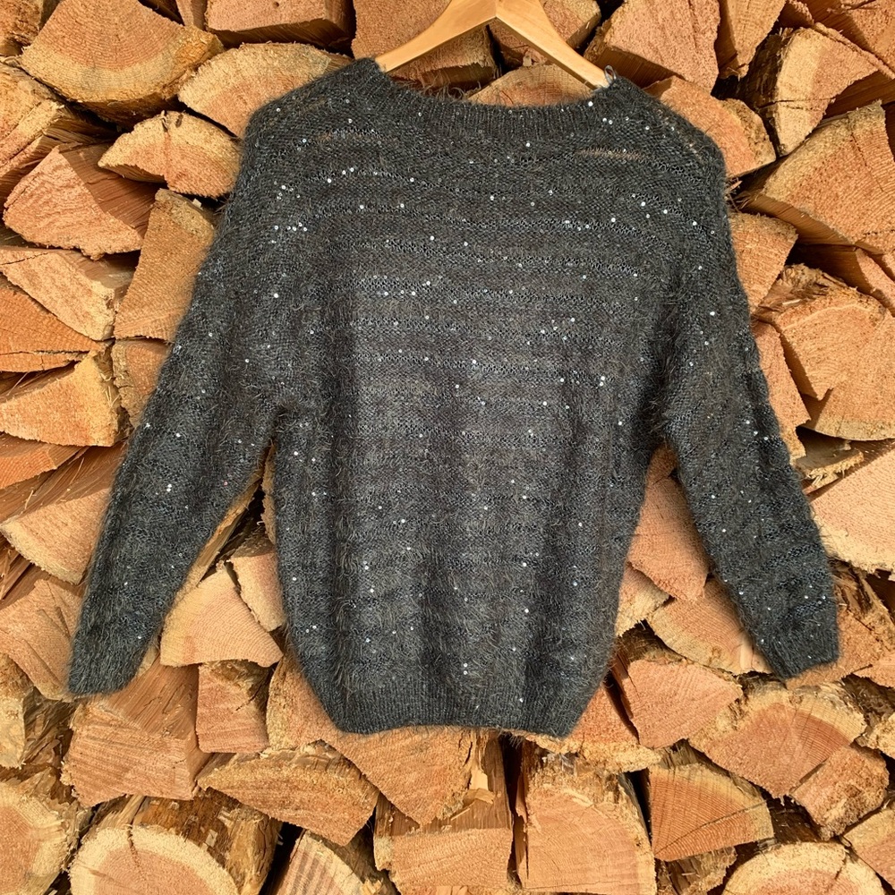 Women’s Small Charcoal Knit Sweater Fuzzy Faux Fur Sparkle Shimmer‎ Sequined